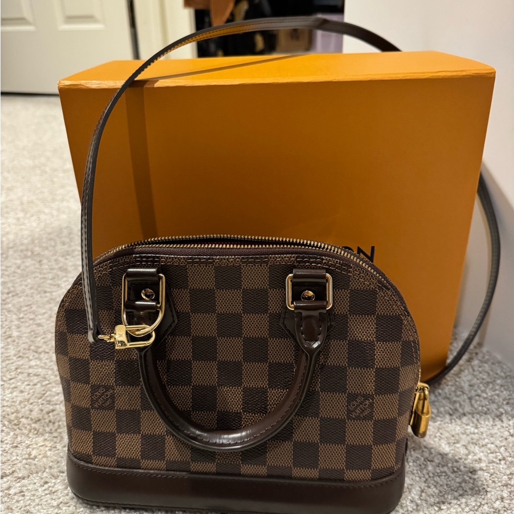 Louis Vuitton Alma BB